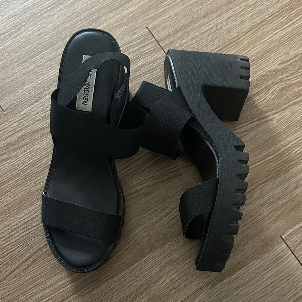 Steve Madden Black Platform Sandals